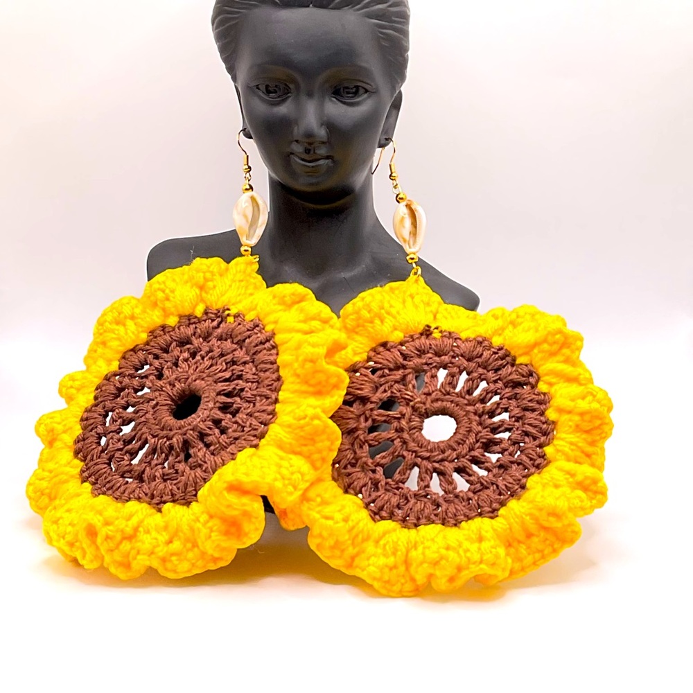 Sunflower crochet yarn earrings